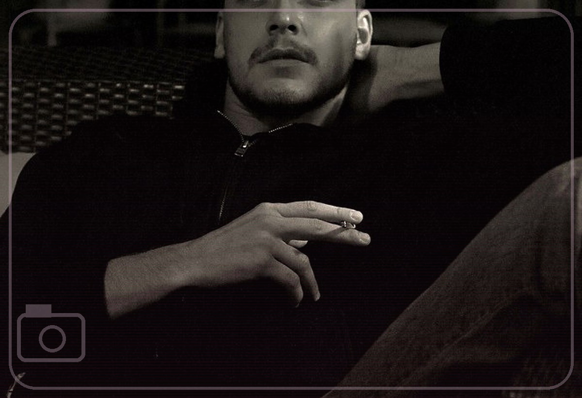 photo studio journal topic